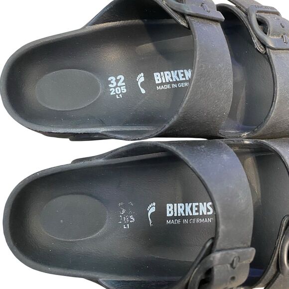 Birkinstock Rubber Arizona Sandals Kids Size 1 EU 32 Black Wide Straps - Picture 2 of 6